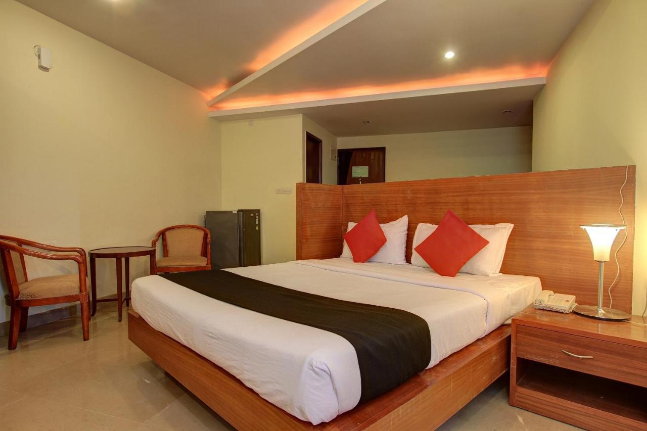Capital O 80566 Hotel Mayank Bilāspur 외부 사진